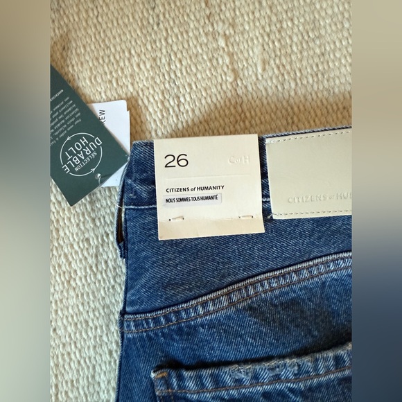 NWT CITIZENS OF HUMANITY
Blaine Straight Jeans - Picture 3 of 4